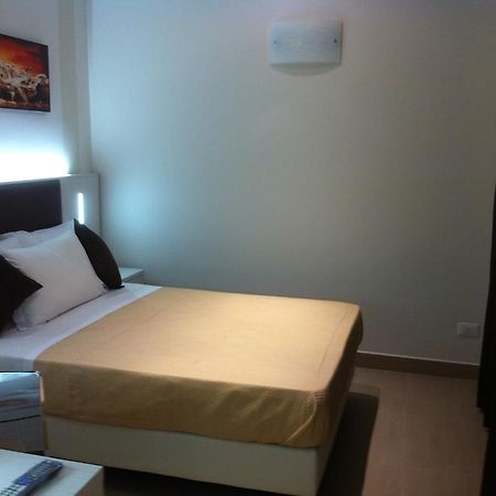 Manila Inn Ρώμη Δωμάτιο φωτογραφία
